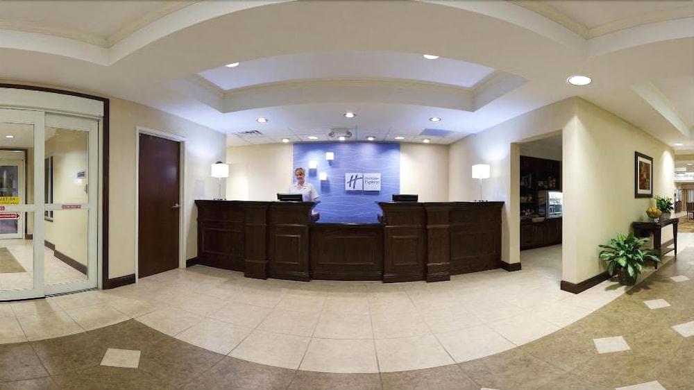 Holiday Inn Express Hotel & Suites Portland By Ihg Екстериор снимка